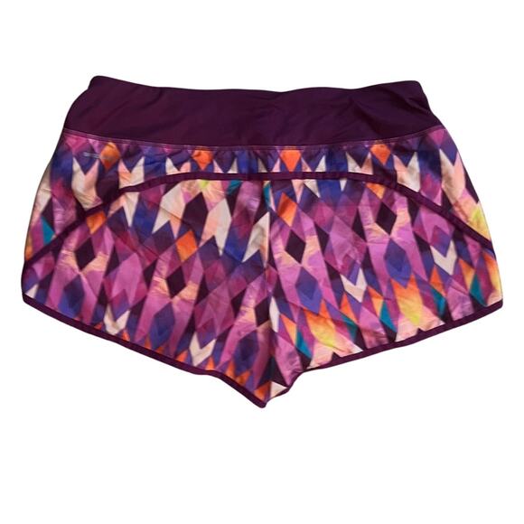 Reebok Pink/Purple Printed Running Shorts, Large - Picture 2 of 5